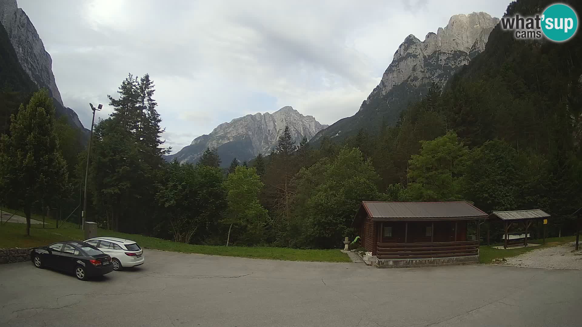 Cámara web Log pod Mangartom – Vista a Jerebica y Rombon – Bovec – Eslovenia