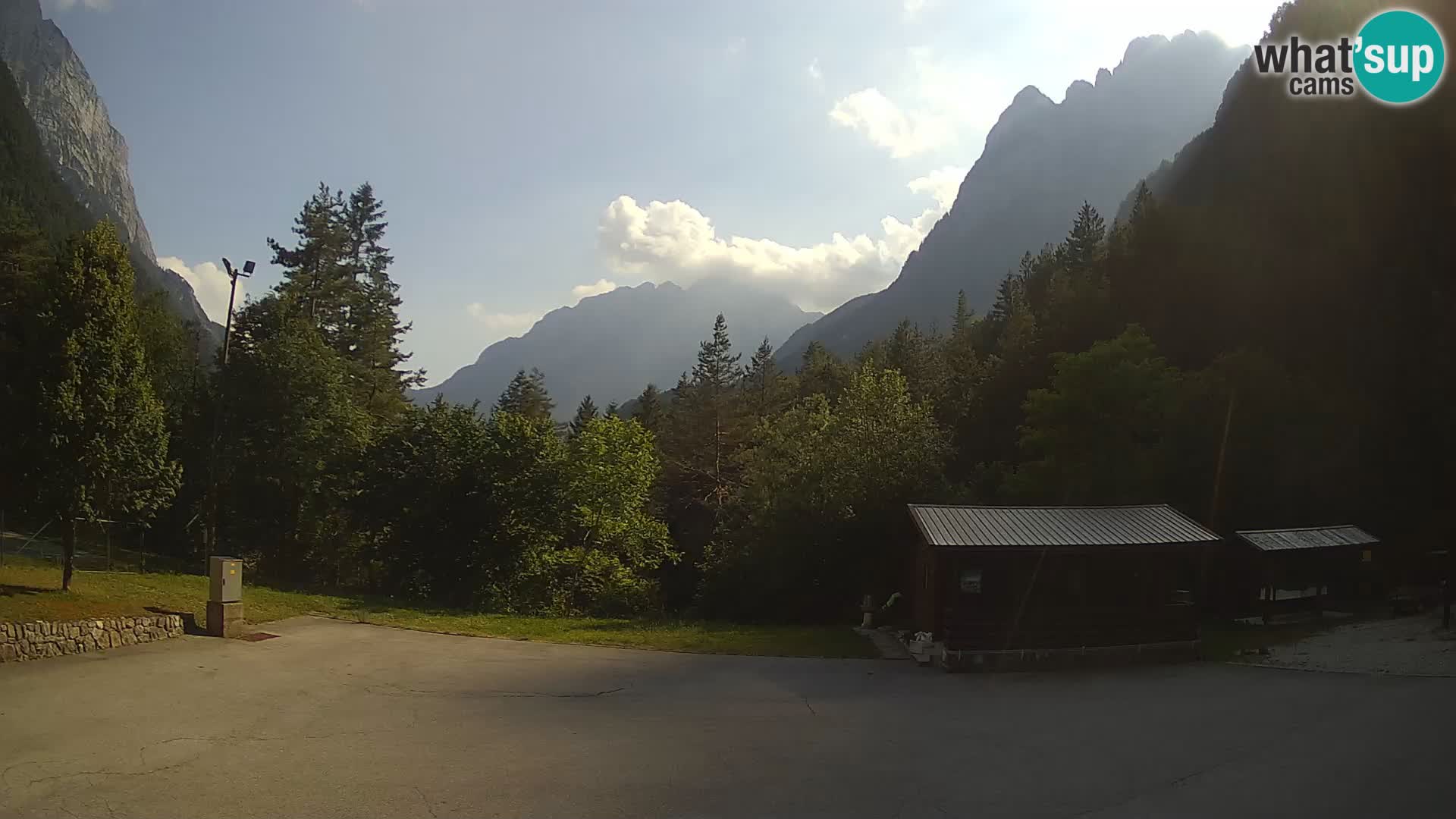 Cámara web Log pod Mangartom – Vista a Jerebica y Rombon – Bovec – Eslovenia