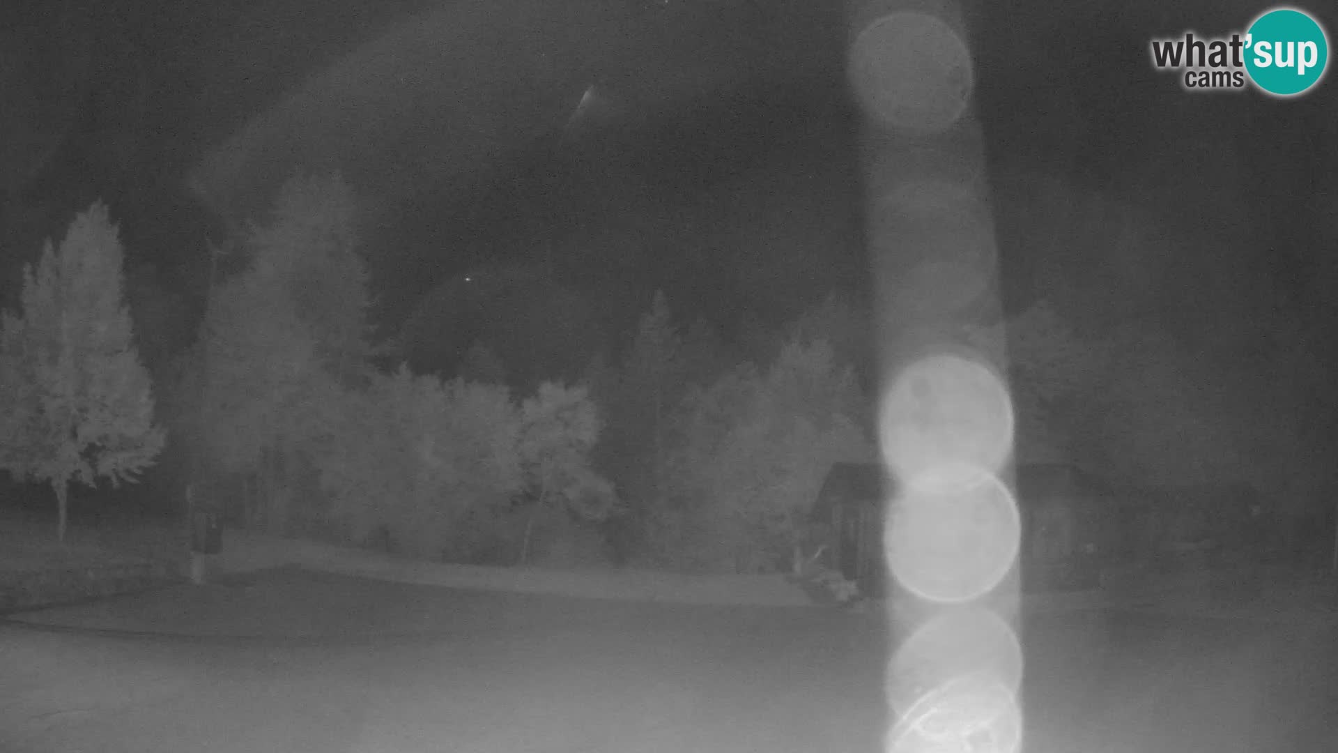 Log pod Mangartom webcam – Vista su Jerebica e Rombon – Bovec – Slovenia