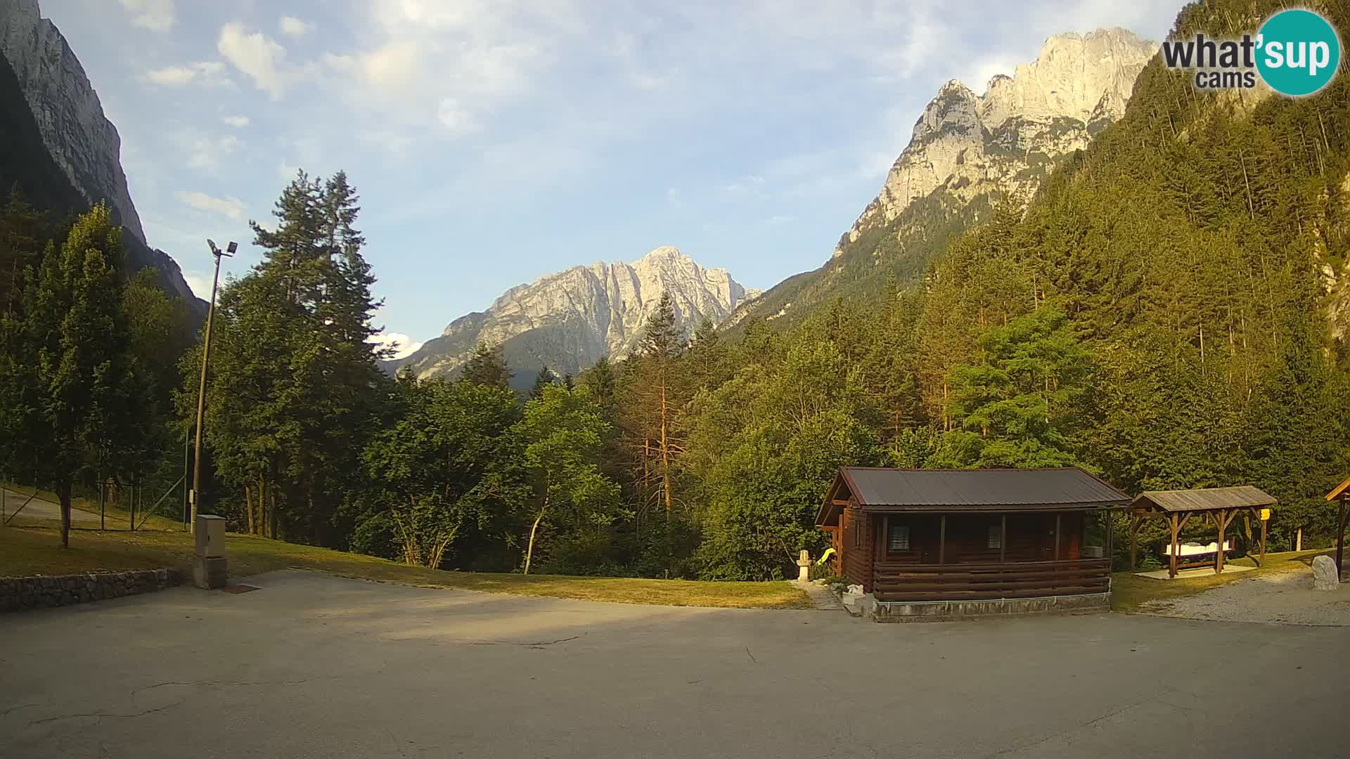 Log pod Mangartom Webcam – Blick auf Jerebica und Rombon – Bovec – Slowenien