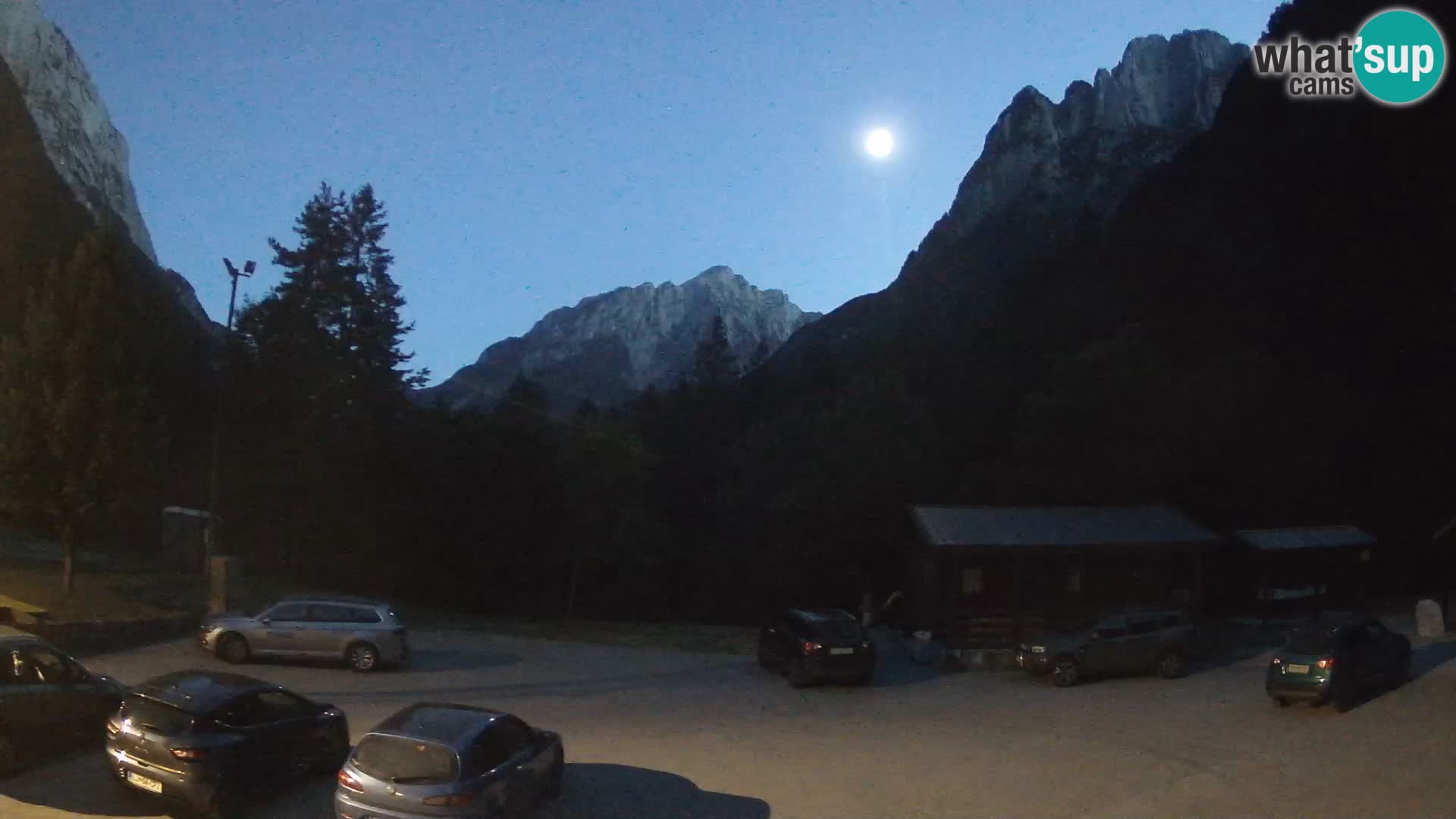Cámara web Log pod Mangartom – Vista a Jerebica y Rombon – Bovec – Eslovenia