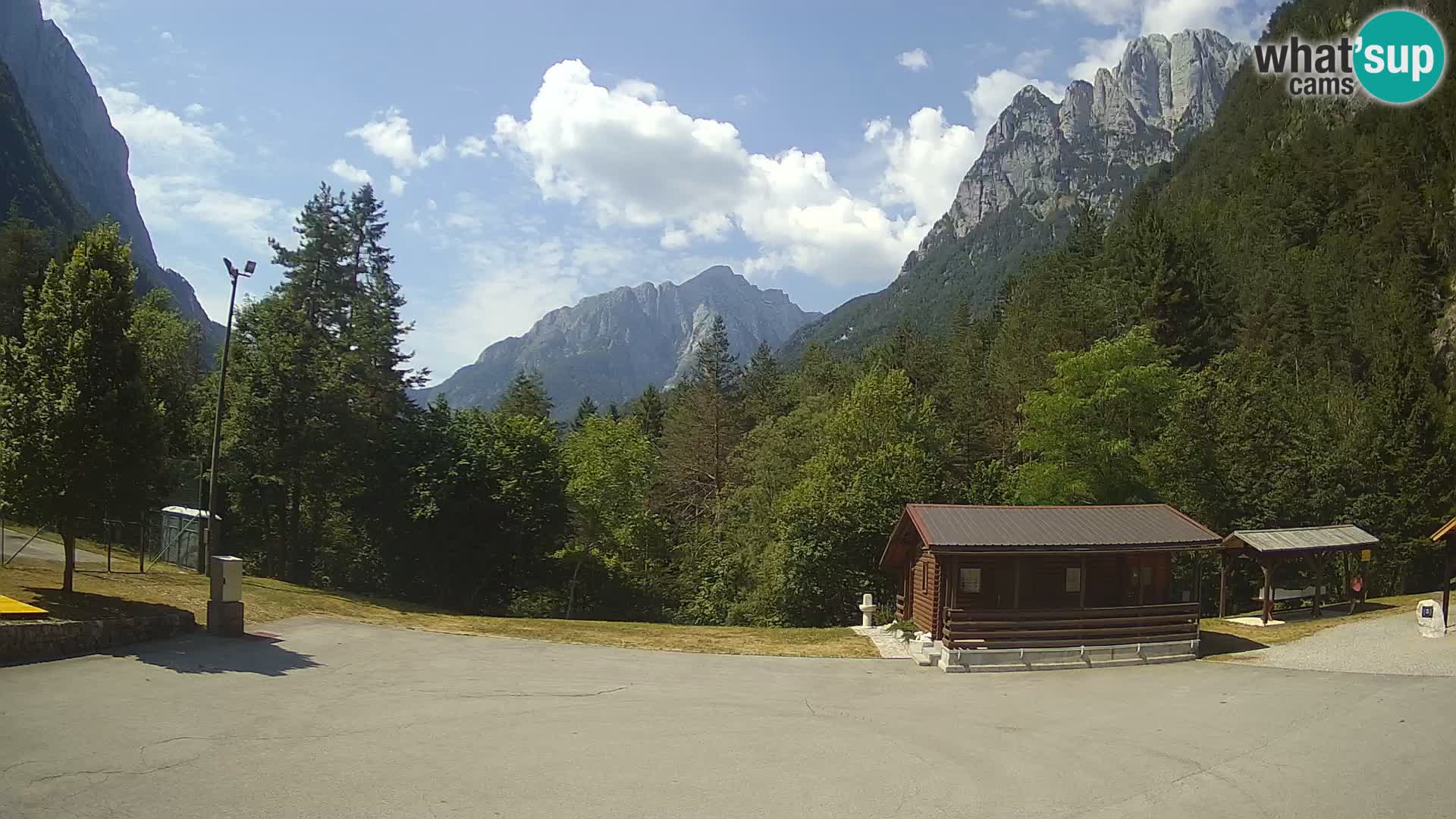 Cámara web Log pod Mangartom – Vista a Jerebica y Rombon – Bovec – Eslovenia