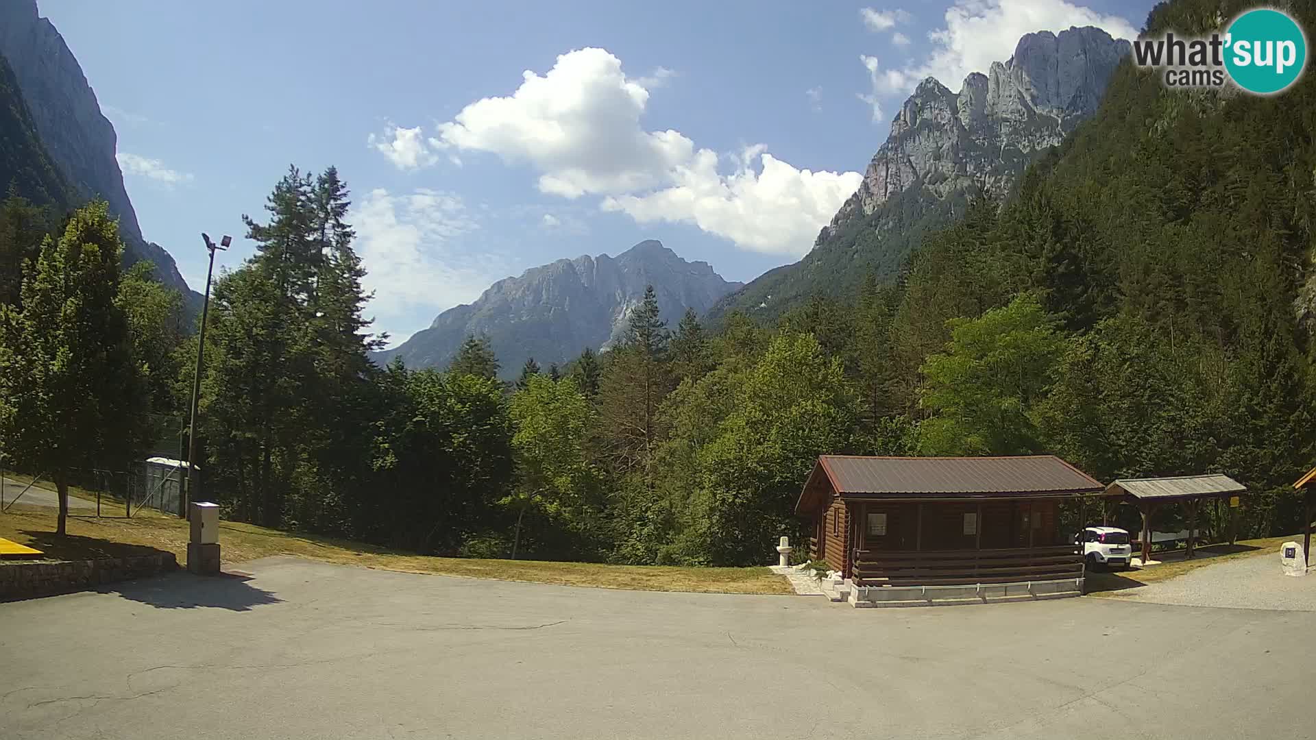Cámara web Log pod Mangartom – Vista a Jerebica y Rombon – Bovec – Eslovenia