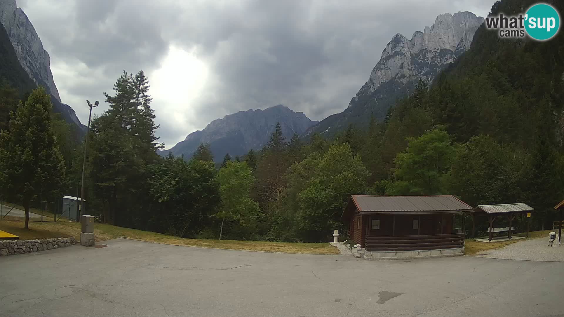 Cámara web Log pod Mangartom – Vista a Jerebica y Rombon – Bovec – Eslovenia