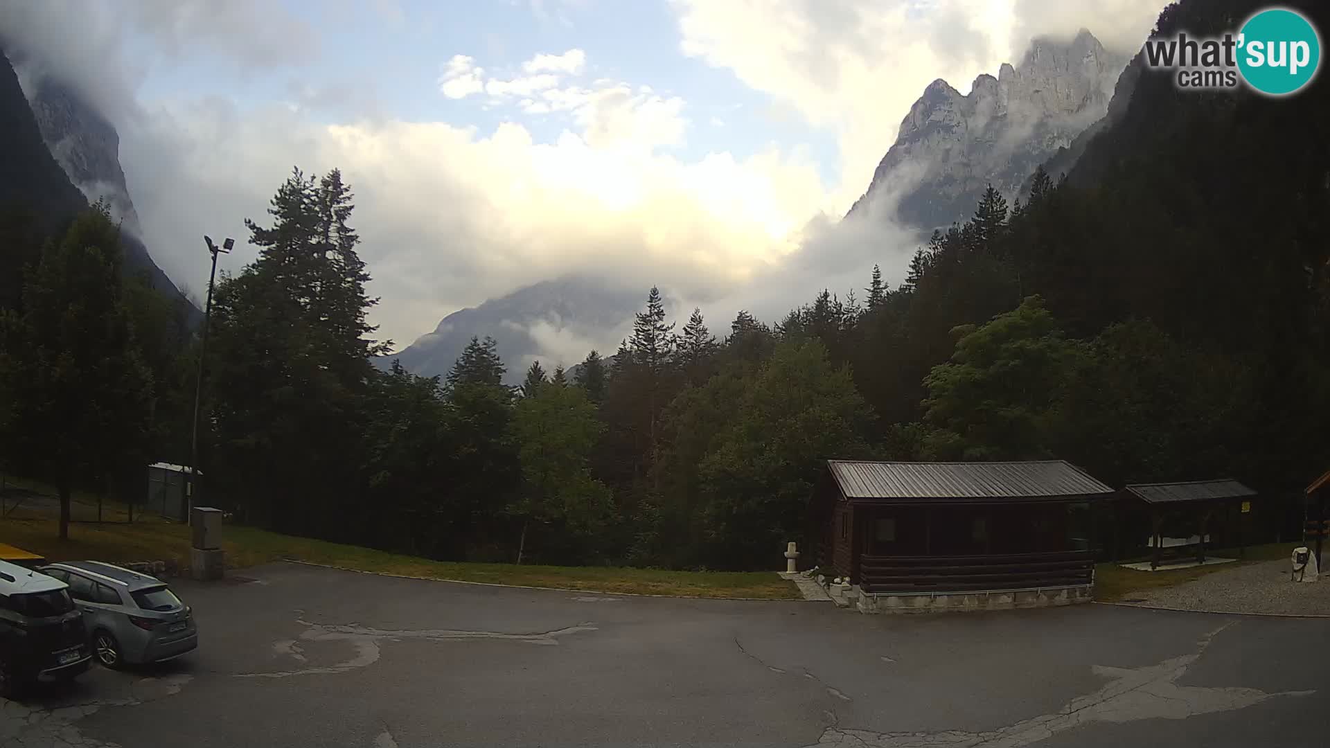 Log pod Mangartom Webcam – Blick auf Jerebica und Rombon – Bovec – Slowenien
