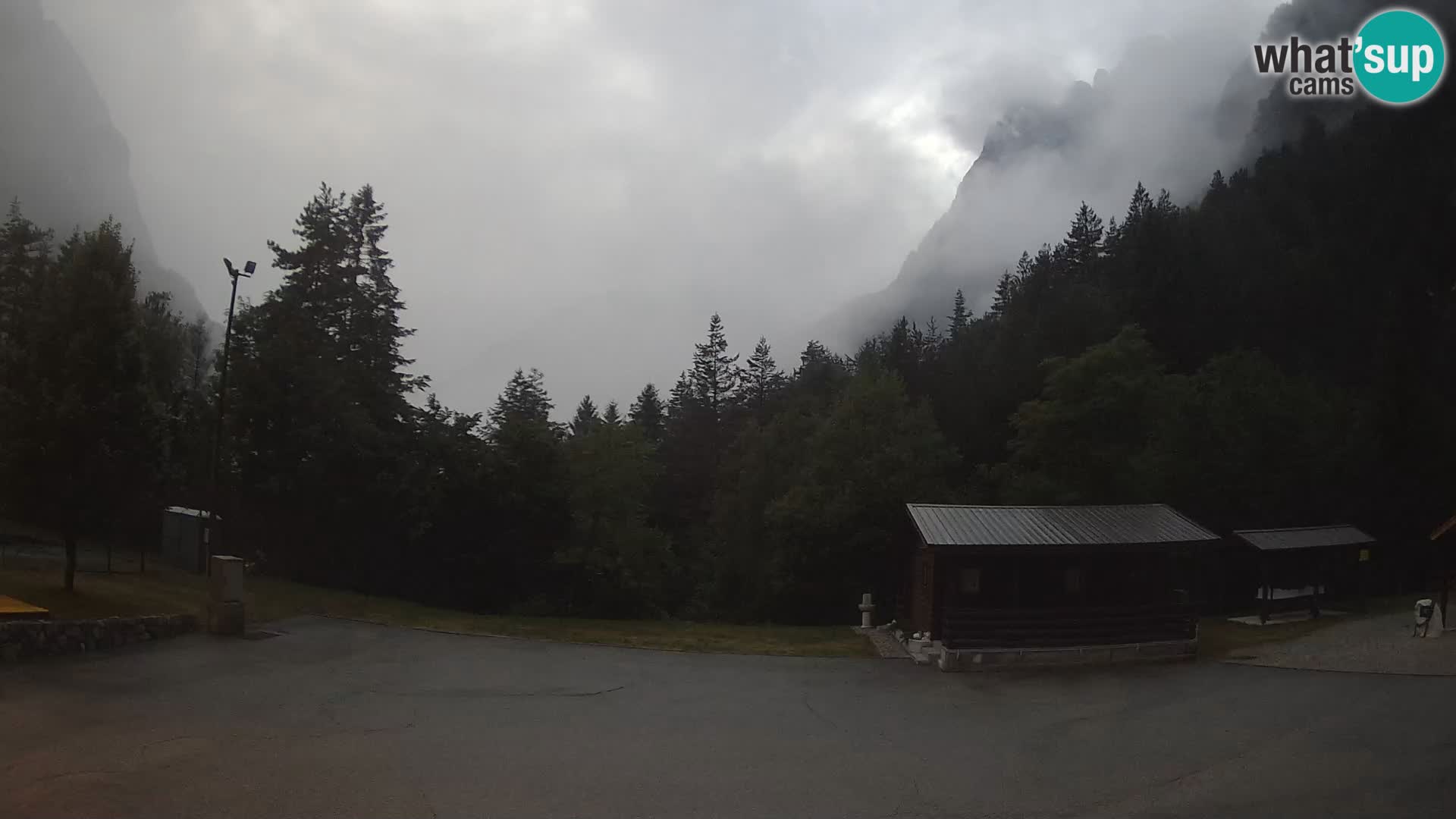 Log pod Mangartom webcam – Vue sur Jerebica et Rombon – Bovec – Slovénie