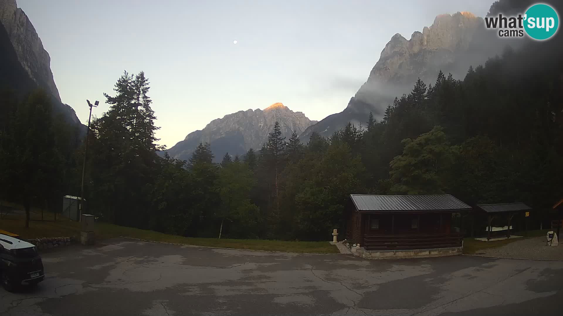 Log pod Mangartom Webcam – Blick auf Jerebica und Rombon – Bovec – Slowenien