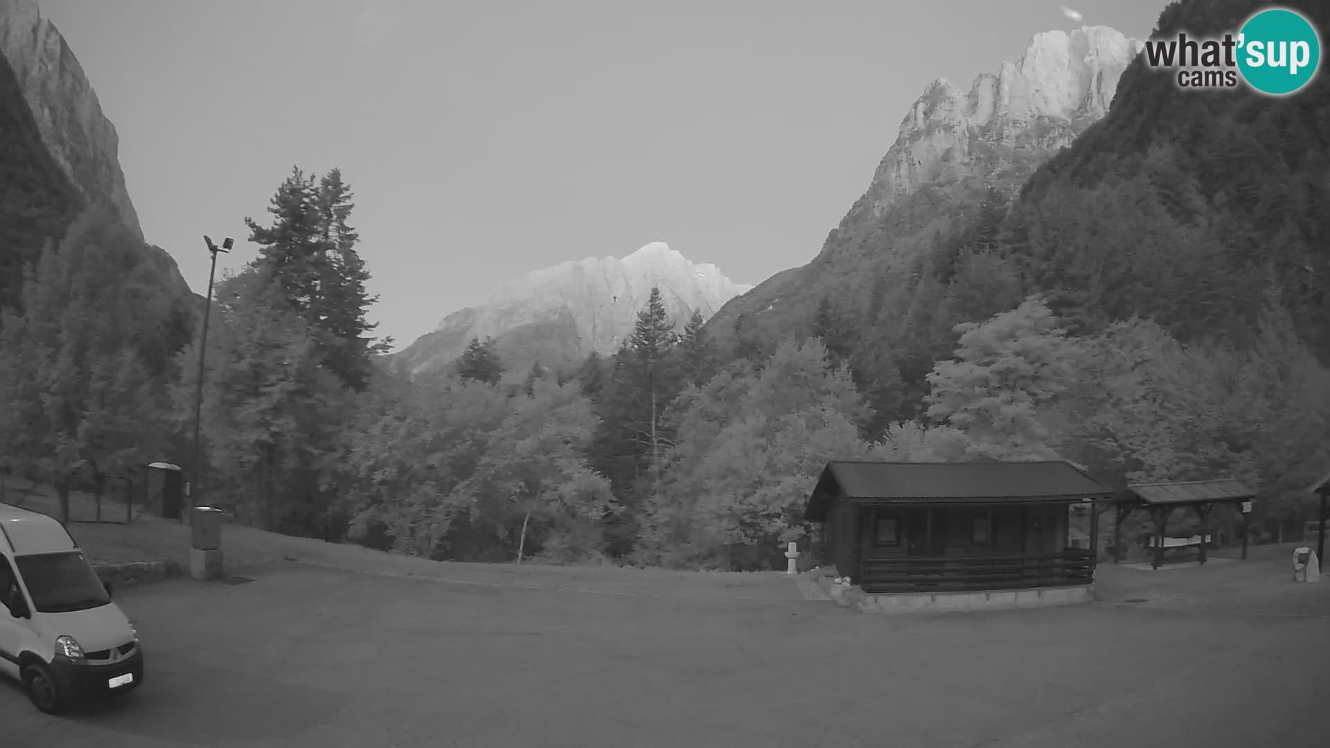 Log pod Mangartom webcam – Vue sur Jerebica et Rombon – Bovec – Slovénie