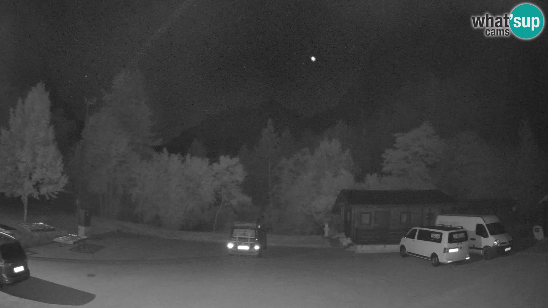 Log pod Mangartom webcam – Vista su Jerebica e Rombon – Bovec – Slovenia