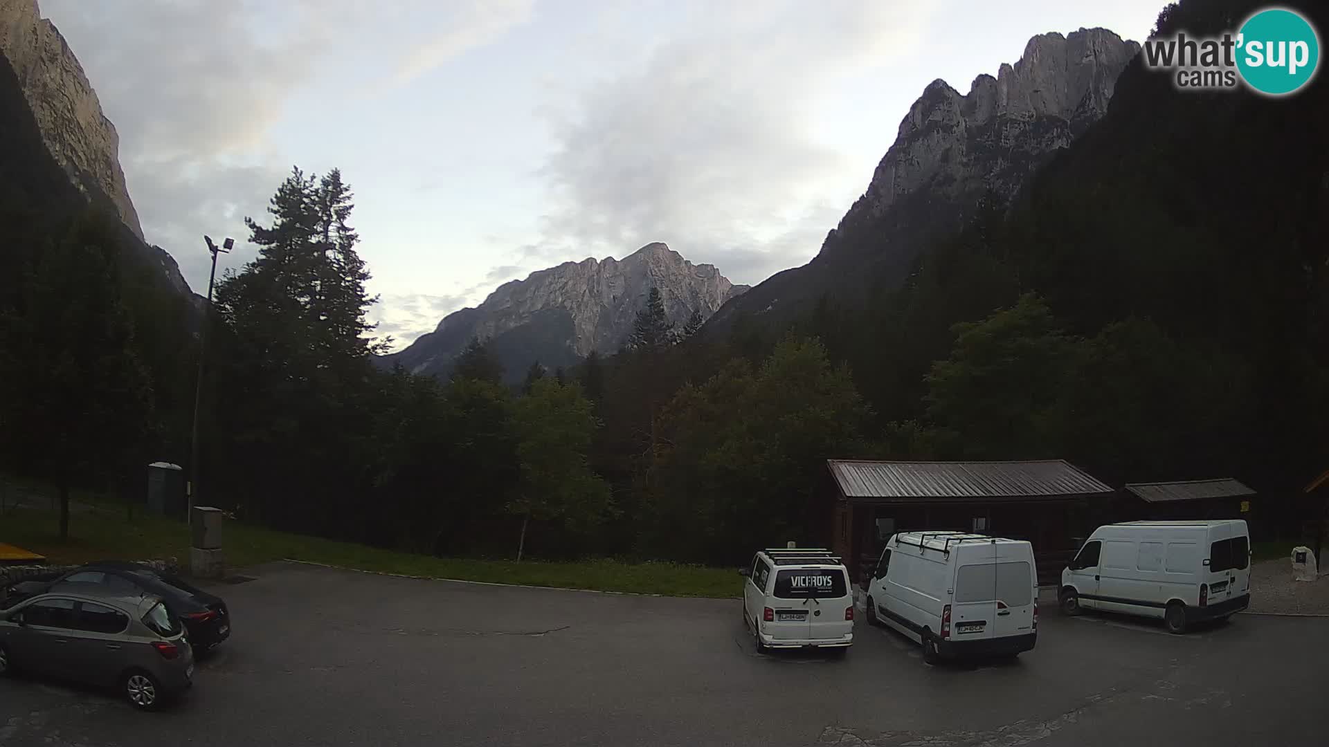 Cámara web Log pod Mangartom – Vista a Jerebica y Rombon – Bovec – Eslovenia