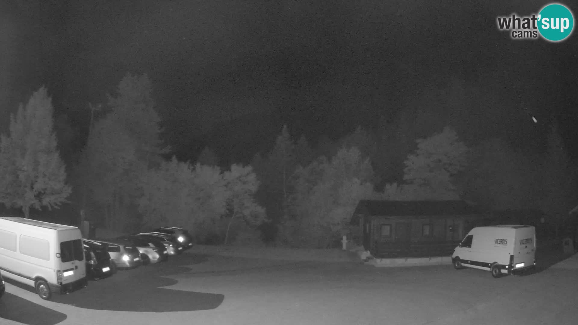 Web kamera Log pod Mangartom – Pogled na Jerebicu i Rombon – Bovec – Slovenija