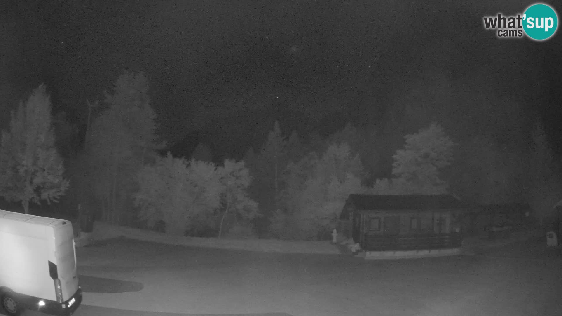 Web kamera Log pod Mangartom – Pogled na Jerebicu i Rombon – Bovec – Slovenija