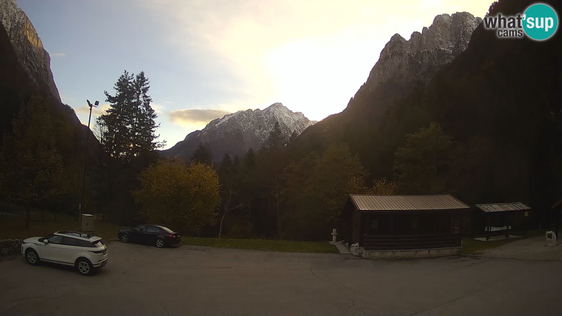 Log pod Mangartom webcam – Vue sur Jerebica et Rombon – Bovec – Slovénie