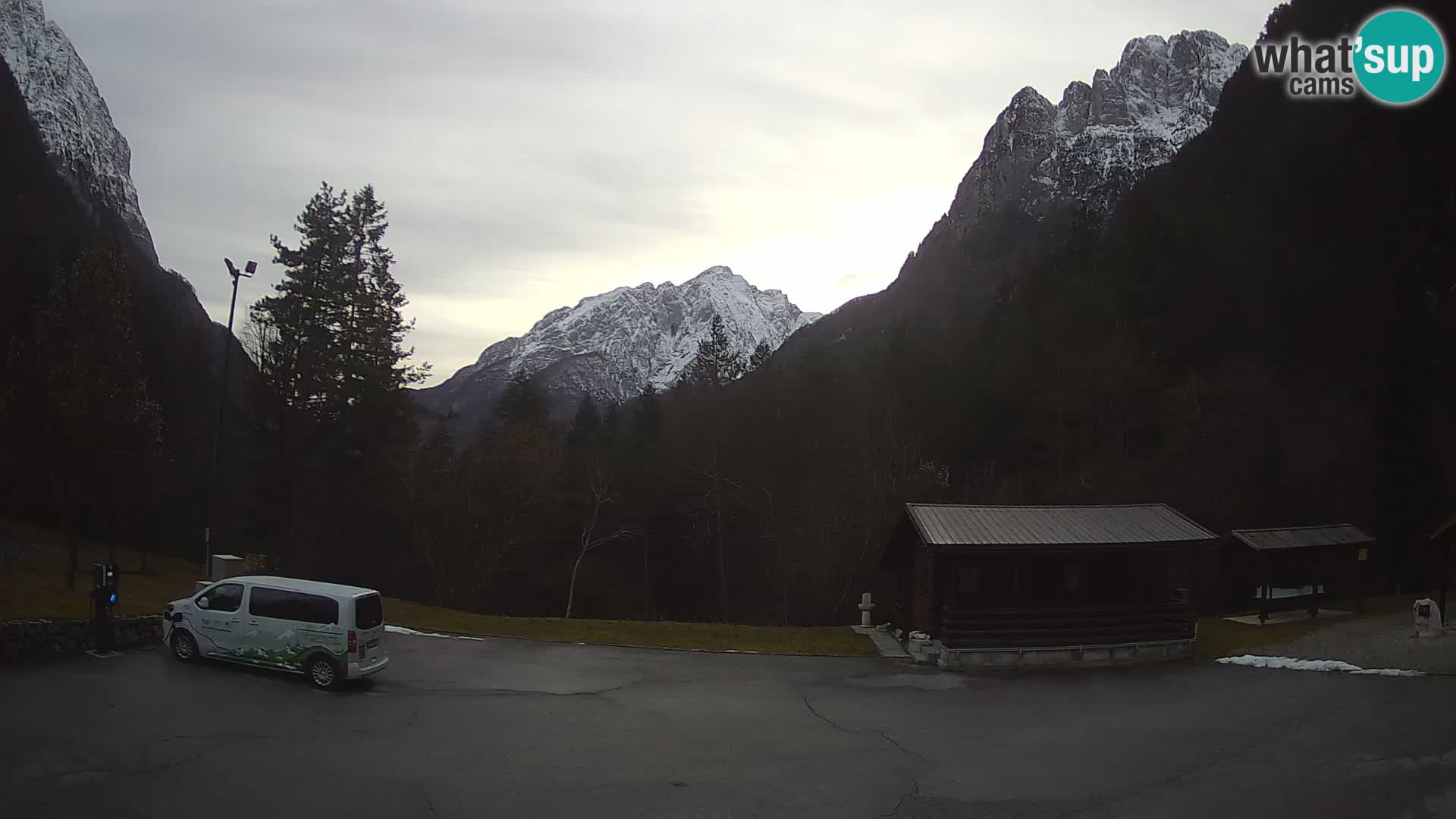 Log pod Mangartom webcam – View to Jerebica and Rombon – Bovec – Slovenia