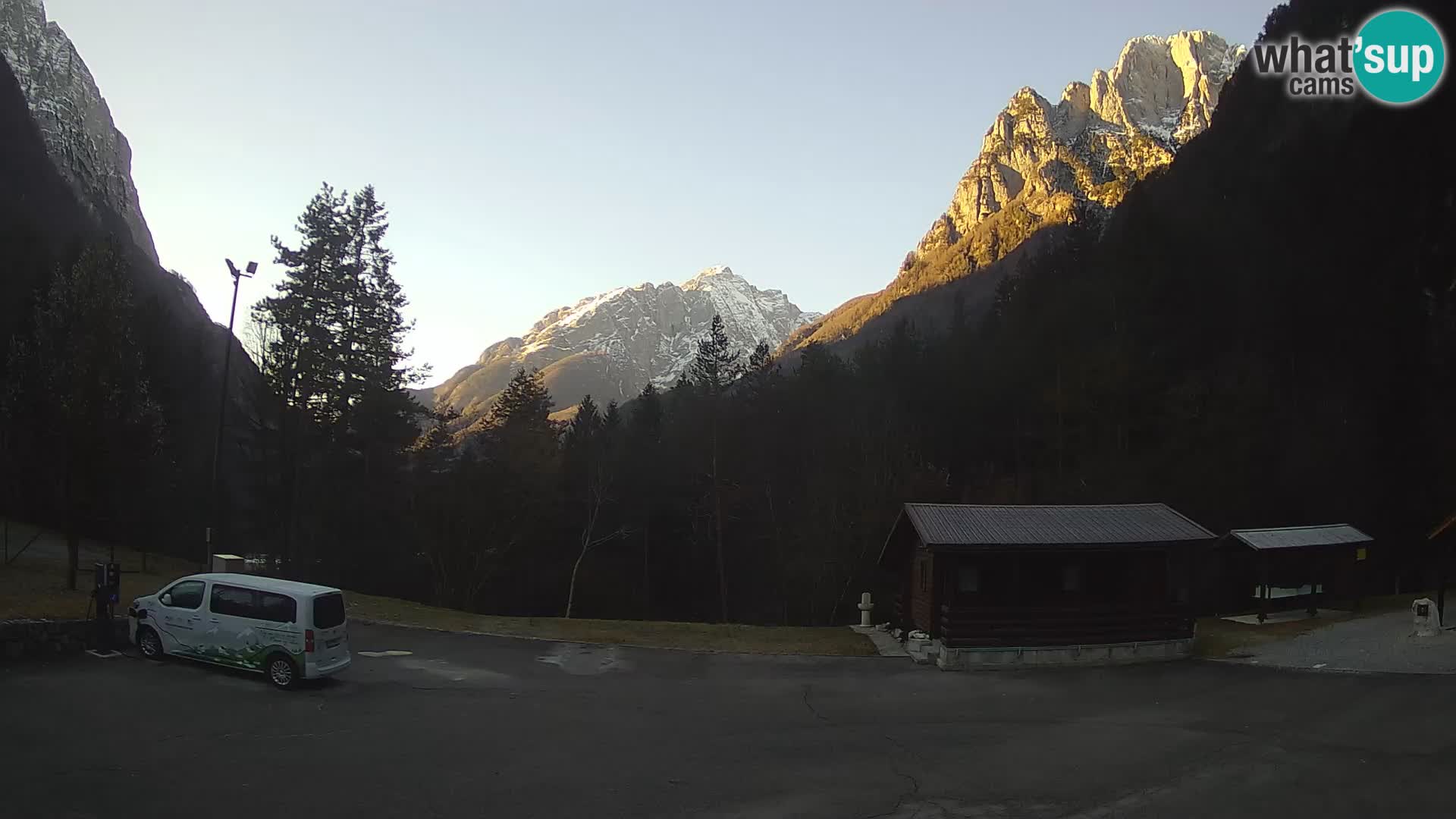 Log pod Mangartom webcam – View to Jerebica and Rombon – Bovec – Slovenia