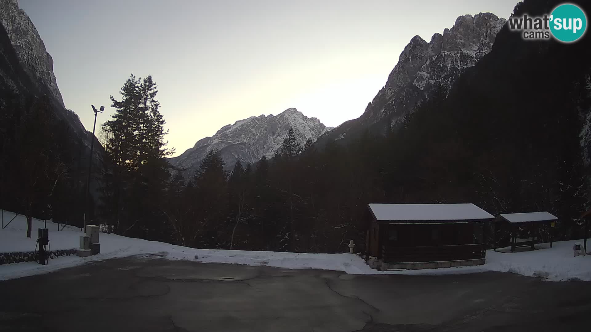 Cámara web Log pod Mangartom – Vista a Jerebica y Rombon – Bovec – Eslovenia