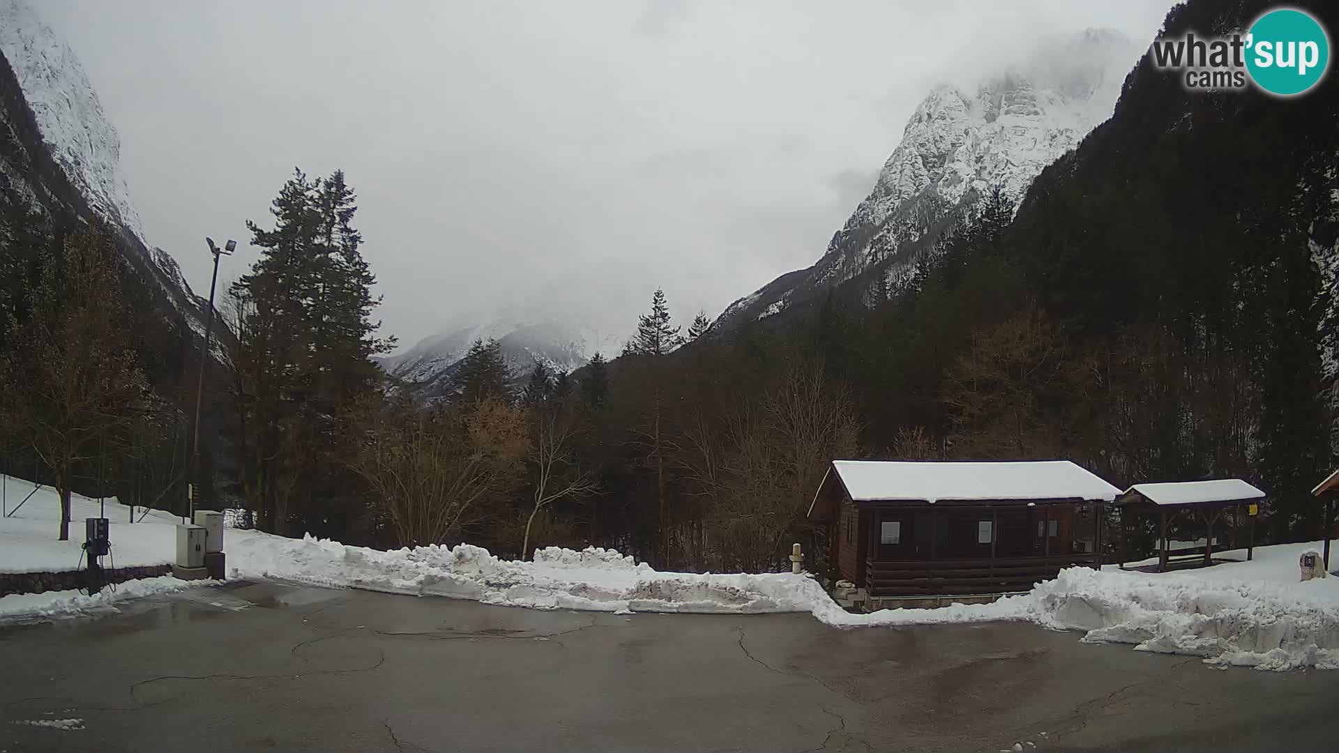 Log pod Mangartom webcam – Vue sur Jerebica et Rombon – Bovec – Slovénie