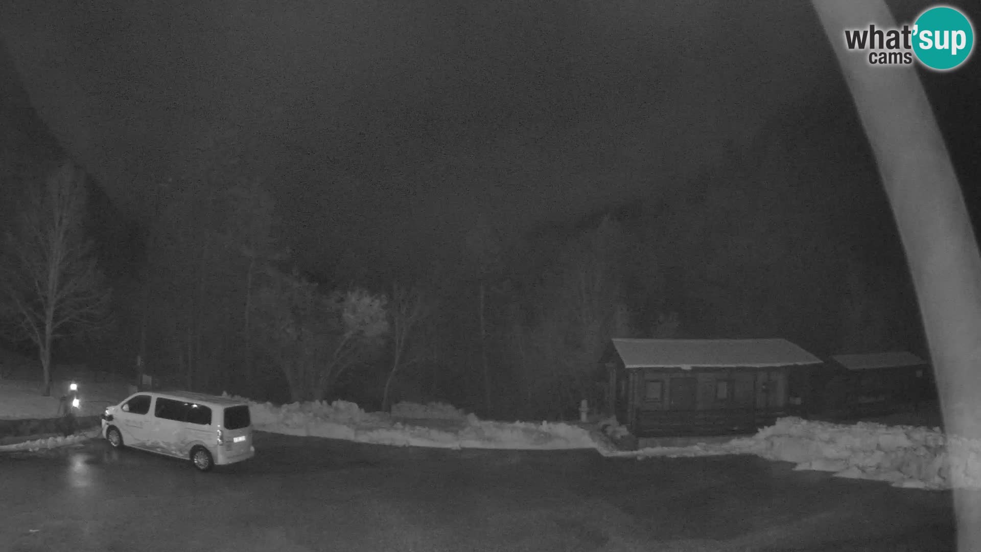 Log pod Mangartom webcam – Vista su Jerebica e Rombon – Bovec – Slovenia