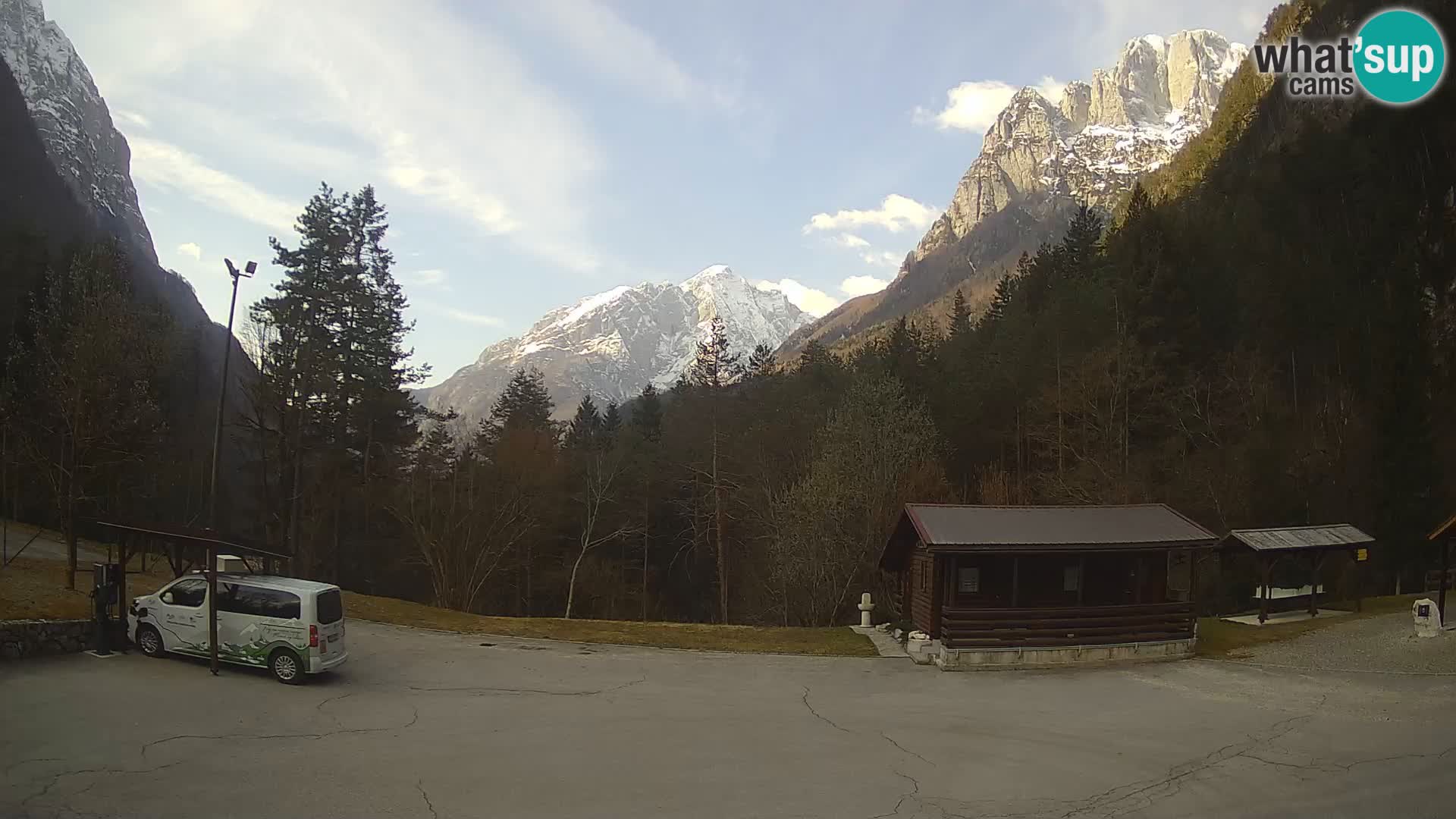 Cámara web Log pod Mangartom – Vista a Jerebica y Rombon – Bovec – Eslovenia