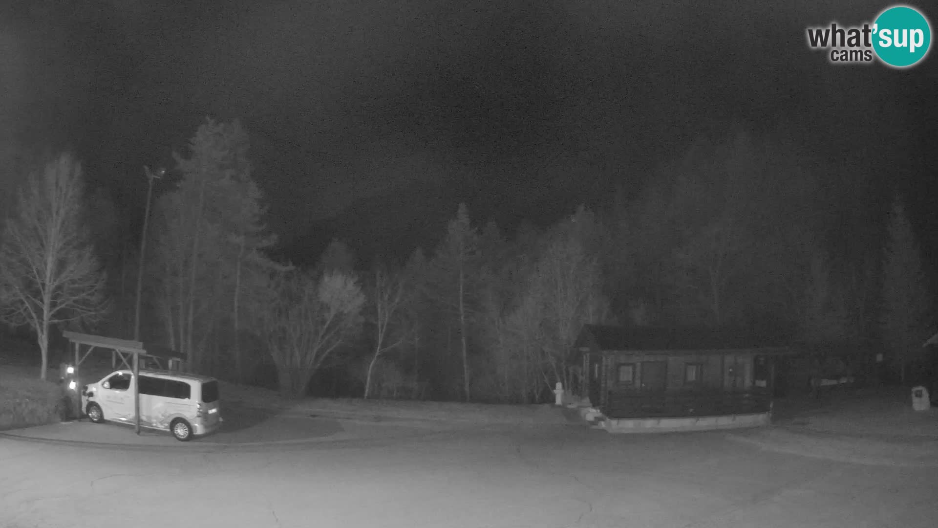 Web kamera Log pod Mangartom – Pogled na Jerebicu i Rombon – Bovec – Slovenija