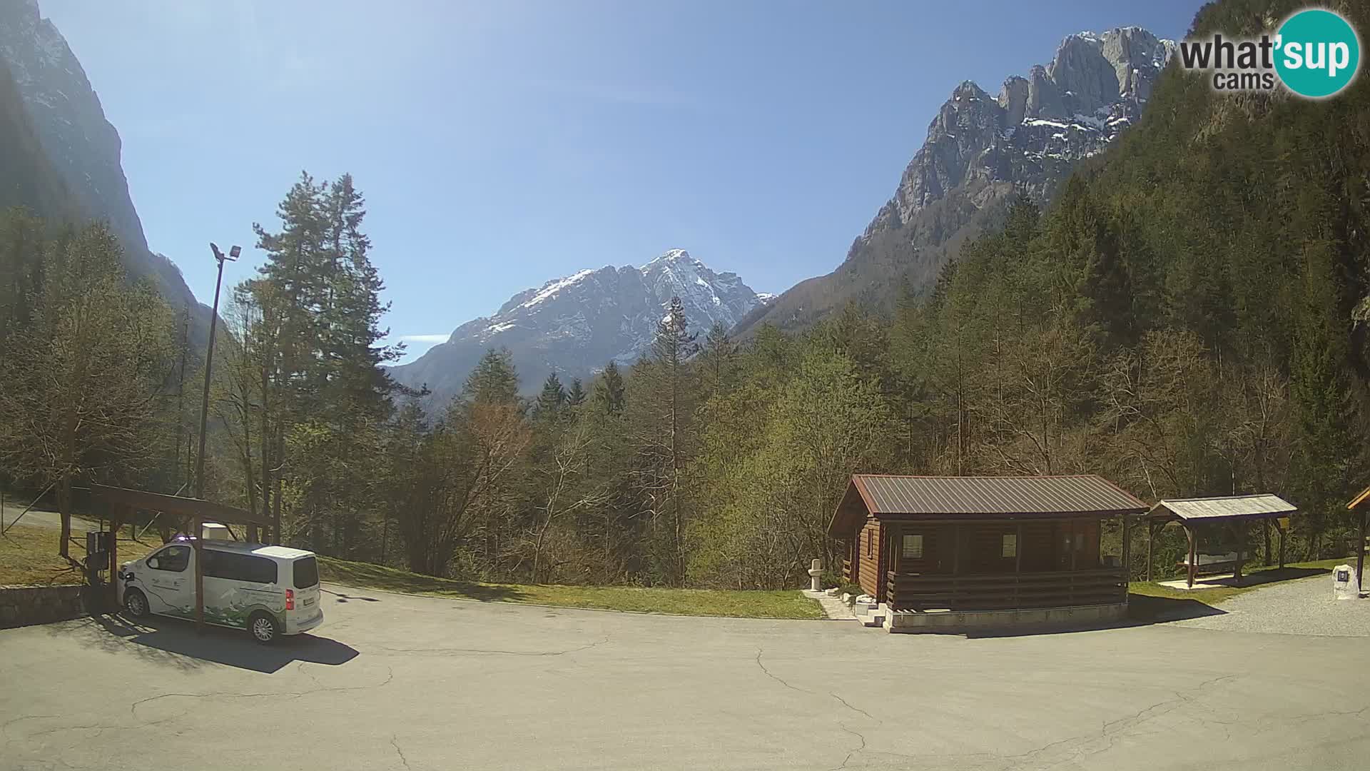 Cámara web Log pod Mangartom – Vista a Jerebica y Rombon – Bovec – Eslovenia