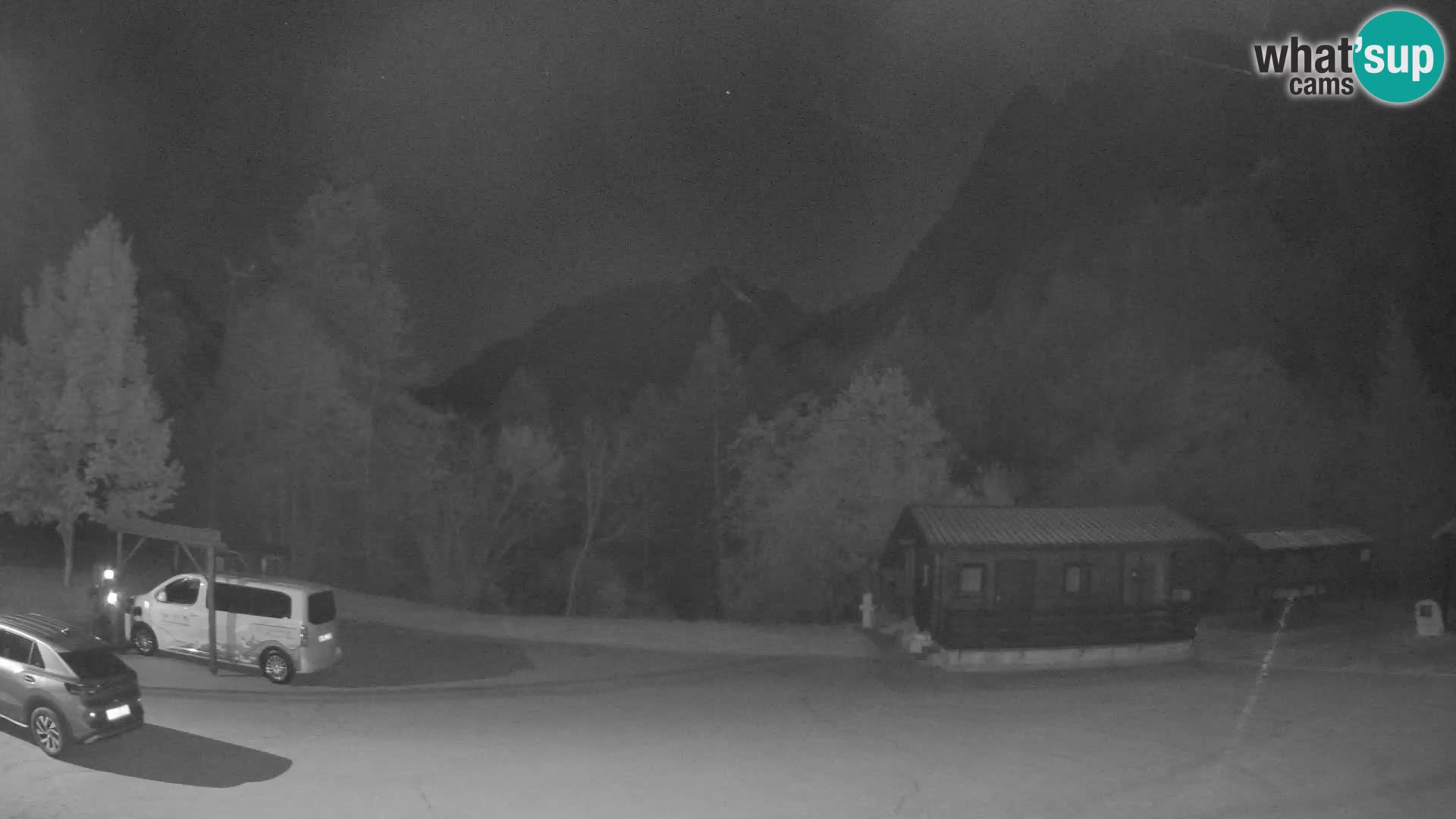 Log pod Mangartom webcam – Vista su Jerebica e Rombon – Bovec – Slovenia