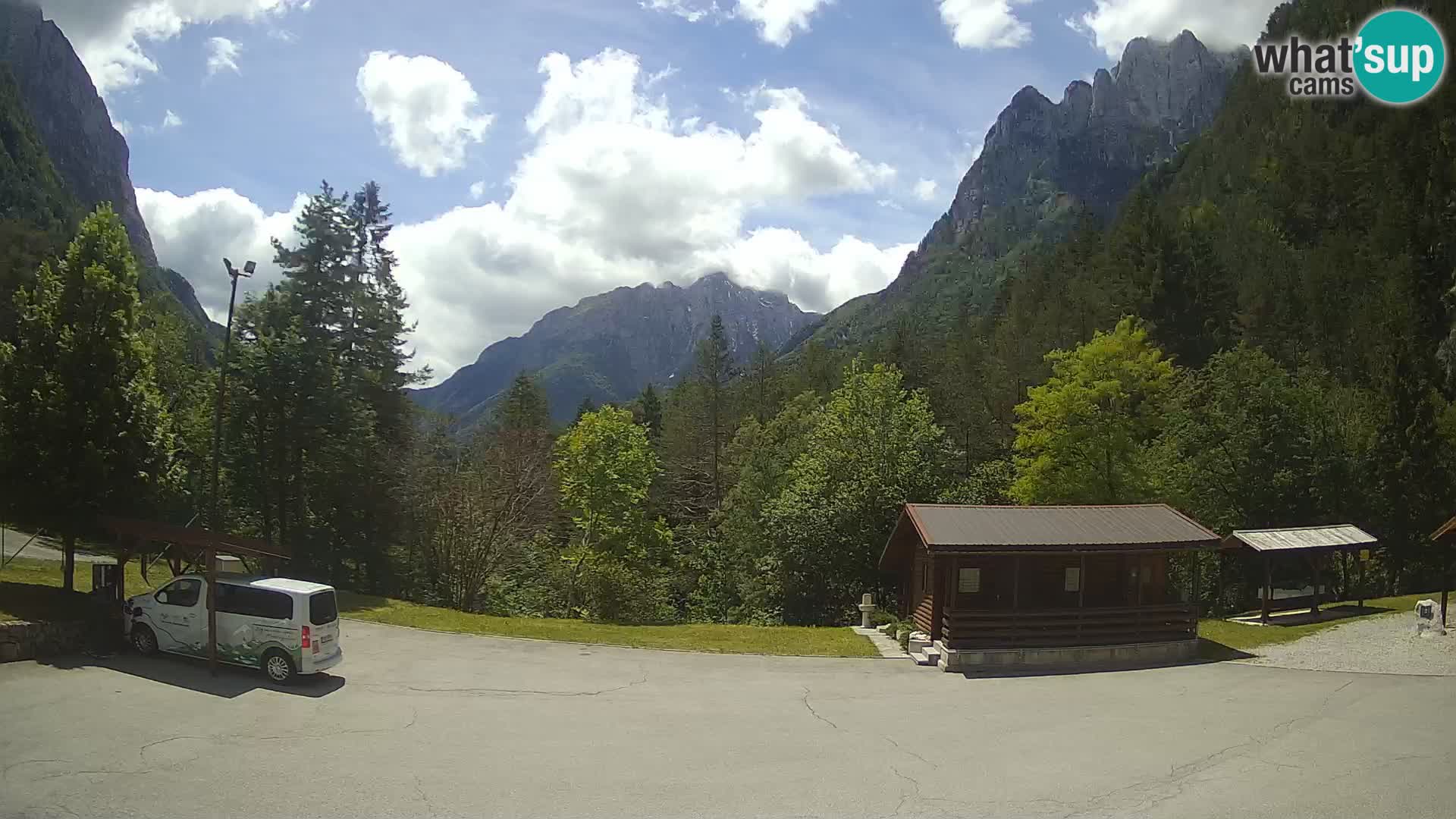 Log pod Mangartom webcam – Vue sur Jerebica et Rombon – Bovec – Slovénie