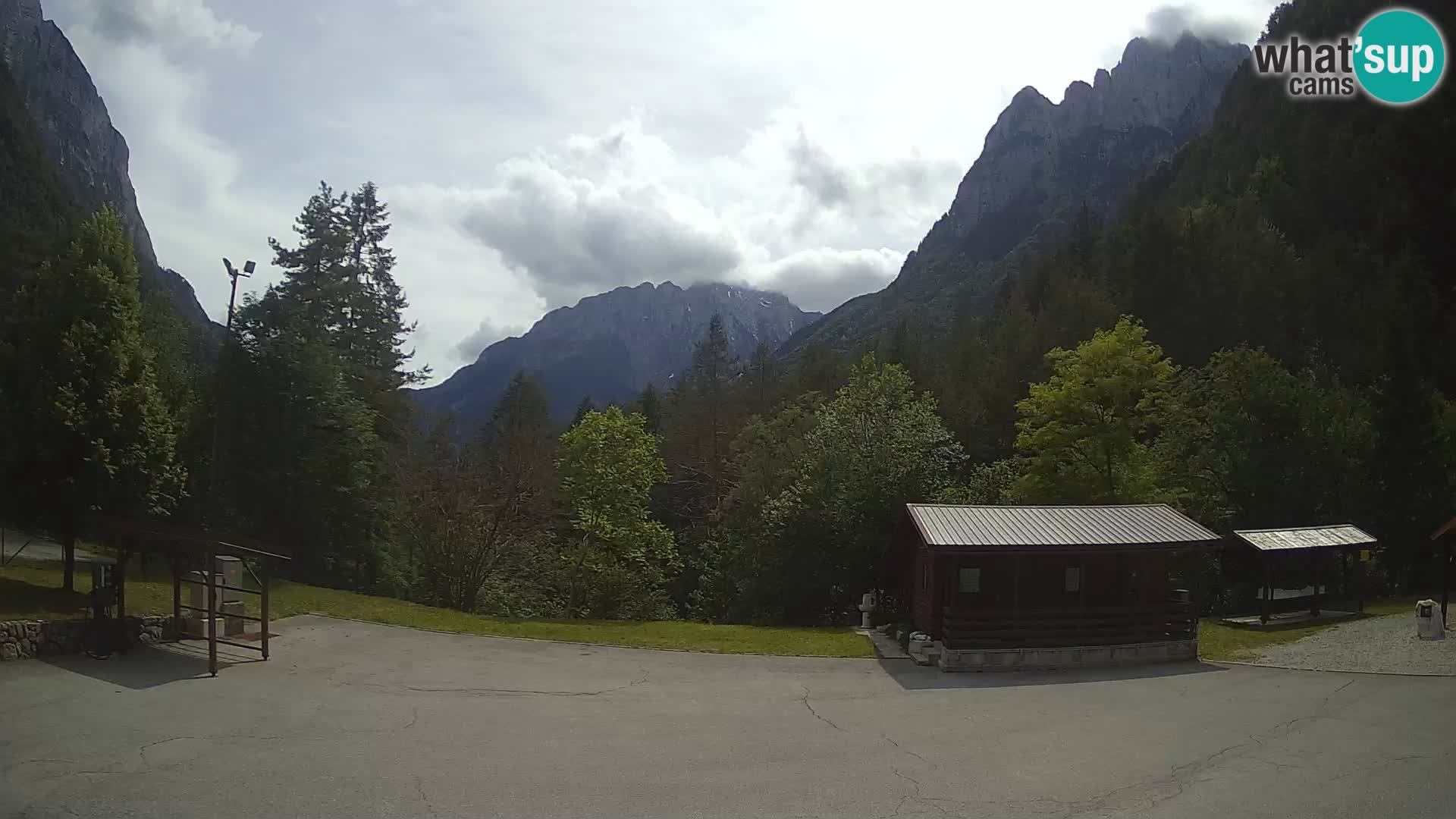 Log pod Mangartom webcam – Vue sur Jerebica et Rombon – Bovec – Slovénie