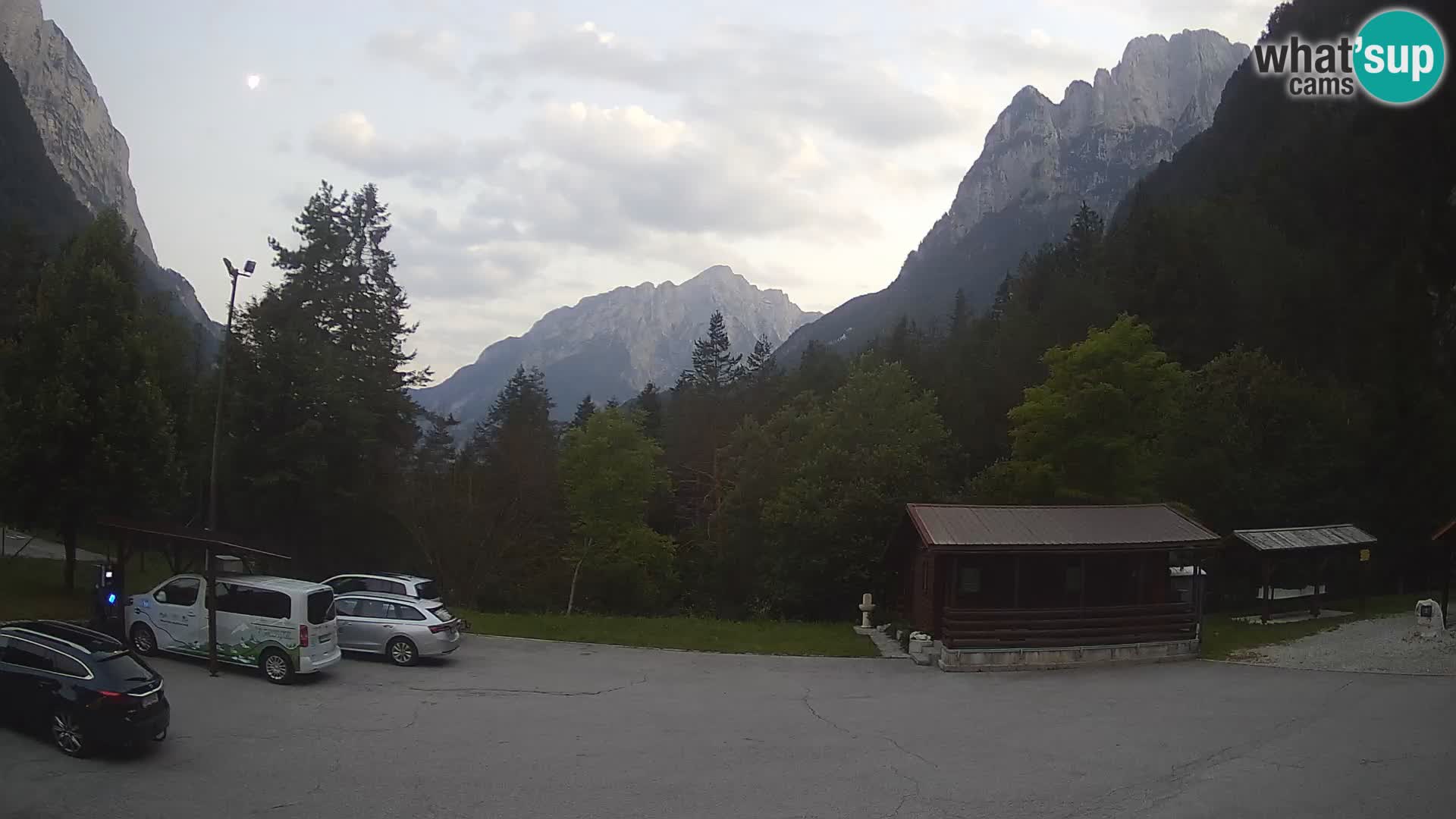 Log pod Mangartom webcam – Vue sur Jerebica et Rombon – Bovec – Slovénie