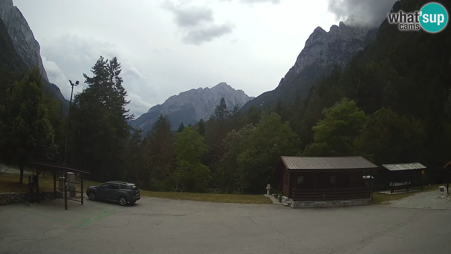 Log pod Mangartom Webcam – Blick auf Jerebica und Rombon – Bovec – Slowenien