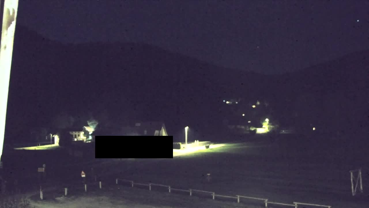 Camera en vivo Lokve – La belleza del bosque de Trnovo