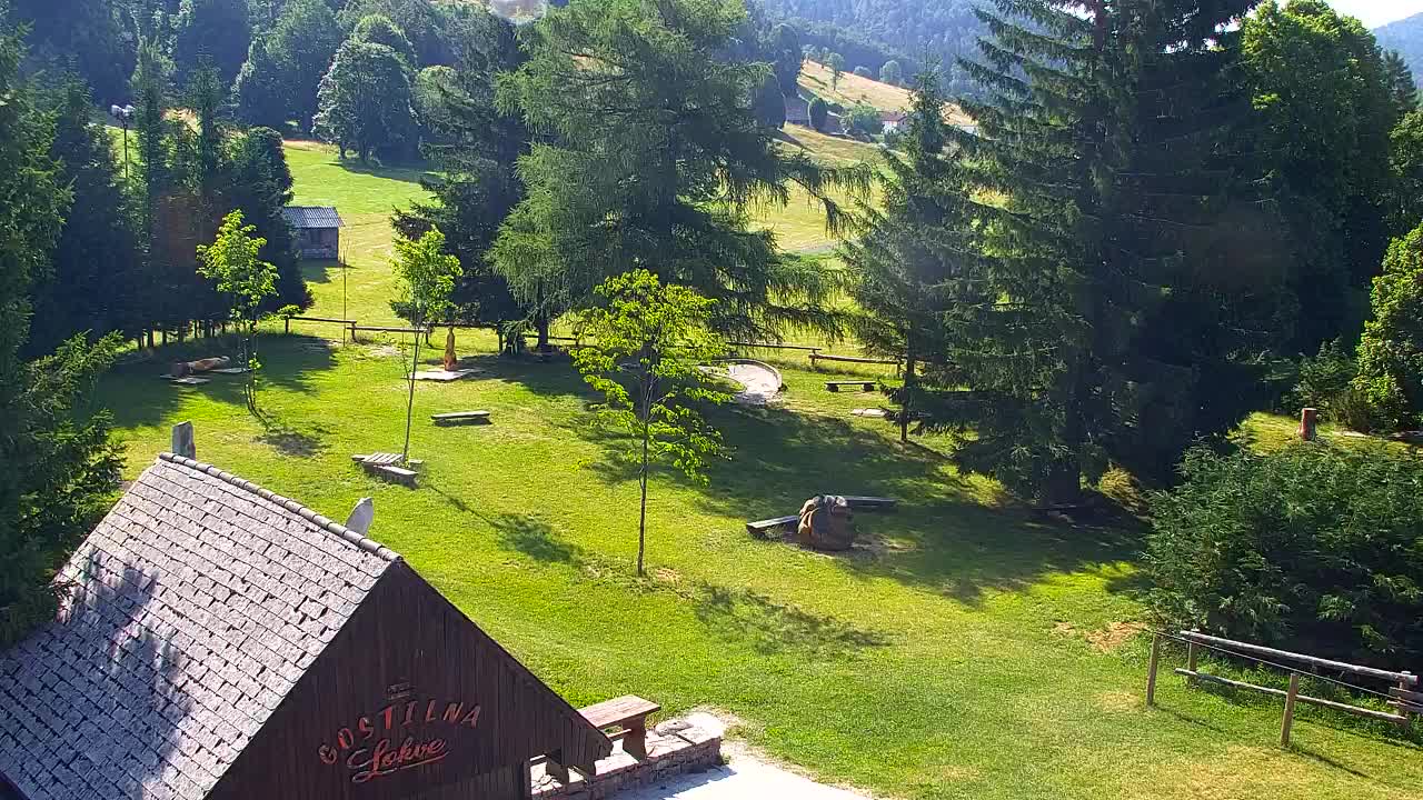 Camera en vivo Lokve – La belleza del bosque de Trnovo