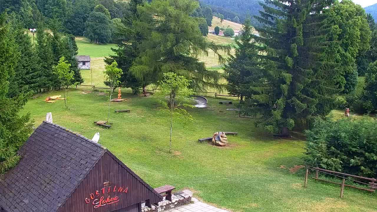 Camera en vivo Lokve – La belleza del bosque de Trnovo