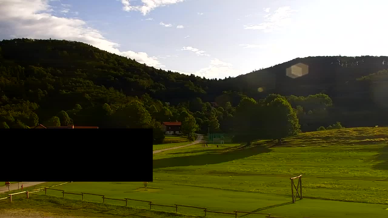 Camera en vivo Lokve – La belleza del bosque de Trnovo