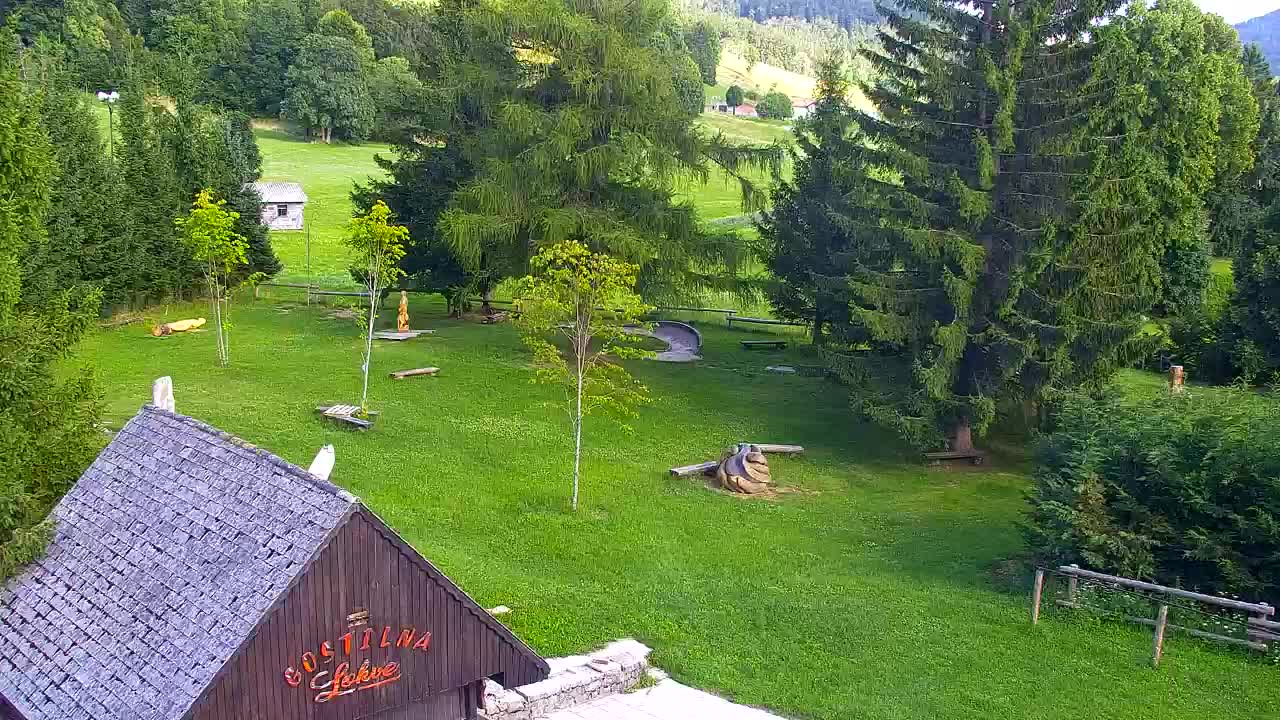 Camera en vivo Lokve – La belleza del bosque de Trnovo