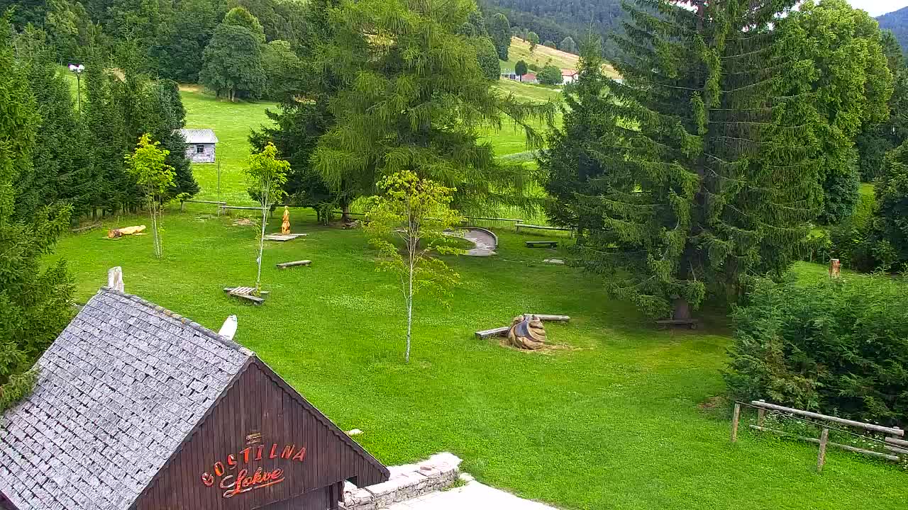 Camera en vivo Lokve – La belleza del bosque de Trnovo