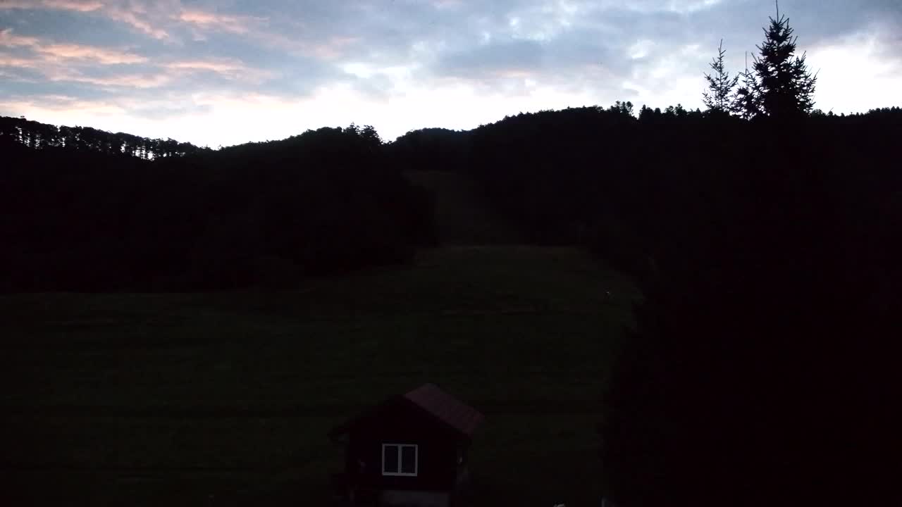 Camera en vivo Lokve – La belleza del bosque de Trnovo