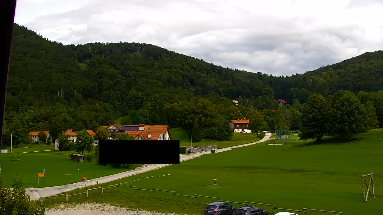 Camera en vivo Lokve – La belleza del bosque de Trnovo
