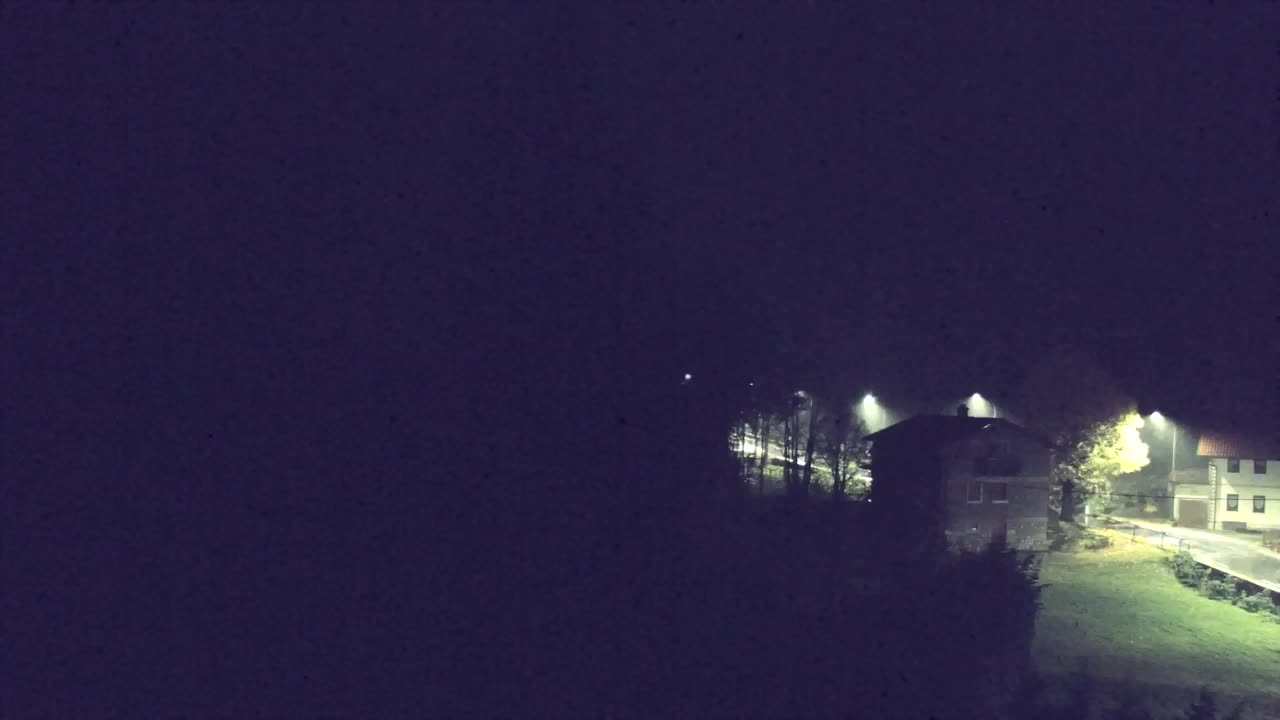 Camera en vivo Lokve – La belleza del bosque de Trnovo