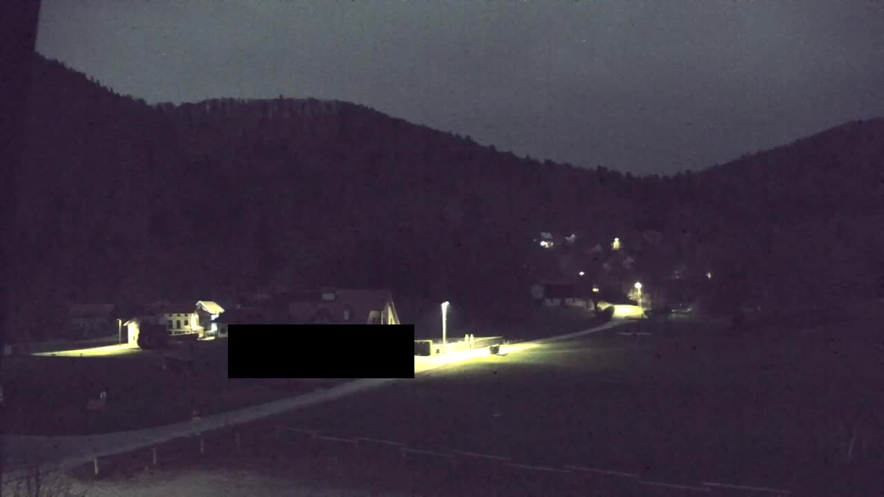 Camera en vivo Lokve – La belleza del bosque de Trnovo