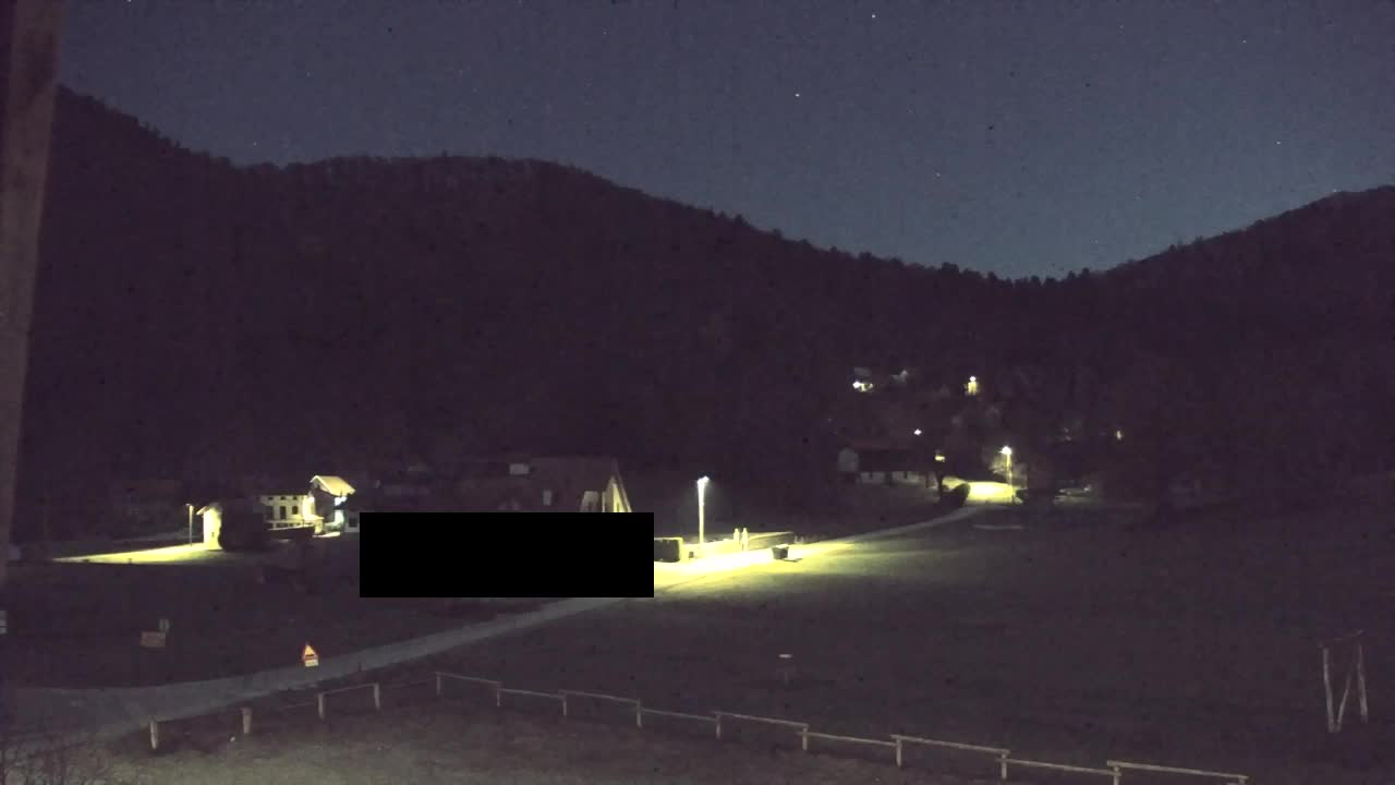 Camera en vivo Lokve – La belleza del bosque de Trnovo