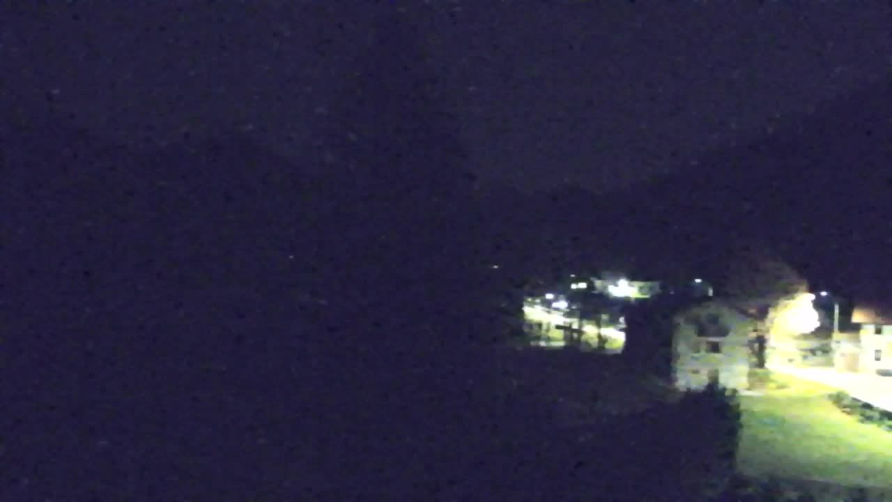 Camera en vivo Lokve – La belleza del bosque de Trnovo