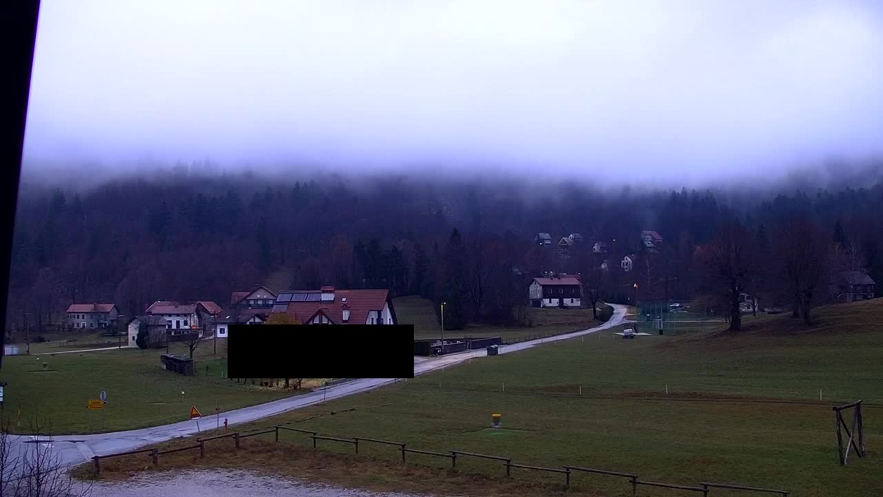 Camera en vivo Lokve – La belleza del bosque de Trnovo