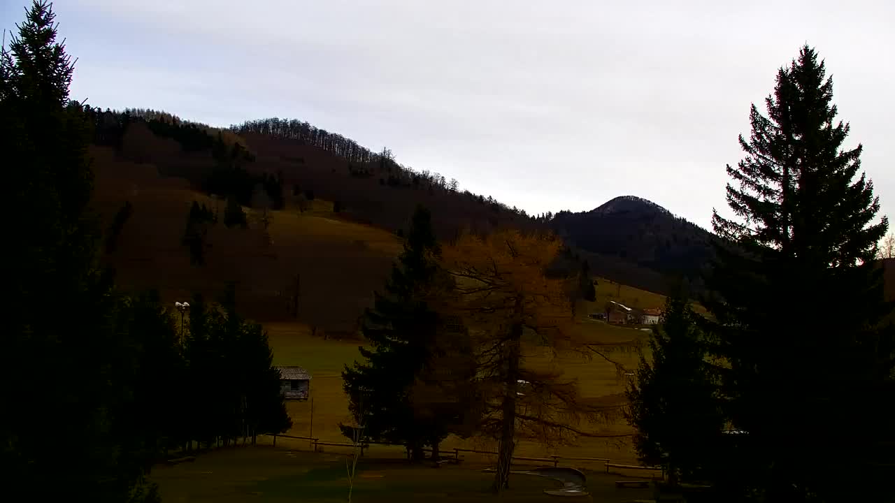 Webcam Lokve – Die Schönheit des Trnovo-Waldes