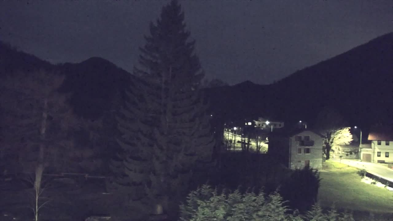 Camera en vivo Lokve – La belleza del bosque de Trnovo