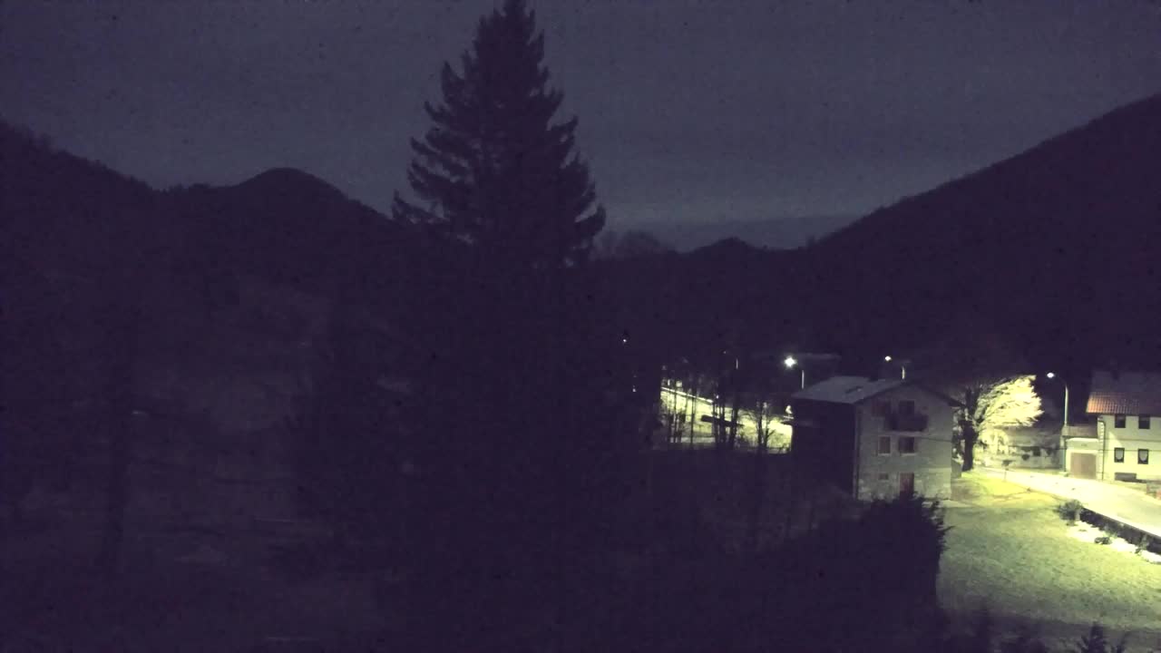 Lokve kamera – Naravne lepote Trnovskega gozda