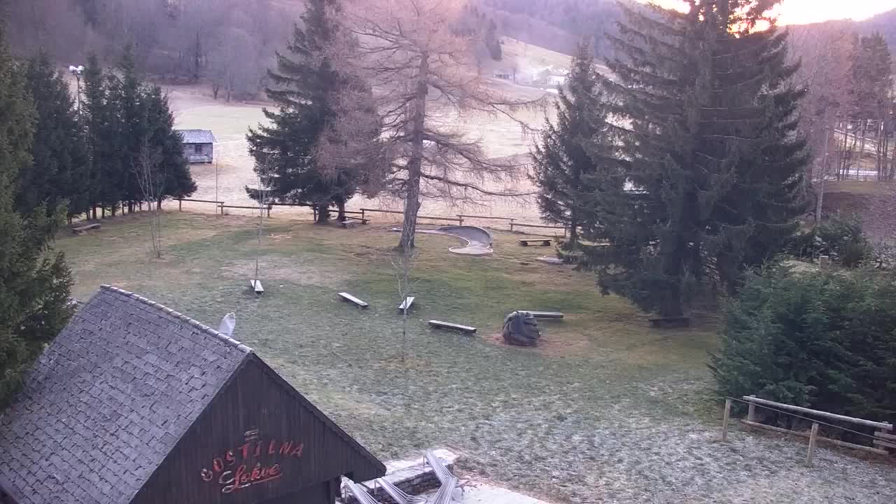 Camera en vivo Lokve – La belleza del bosque de Trnovo