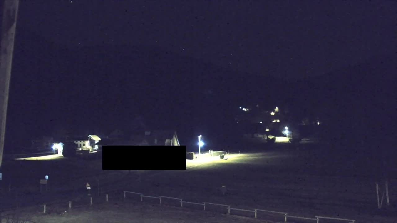 Camera en vivo Lokve – La belleza del bosque de Trnovo