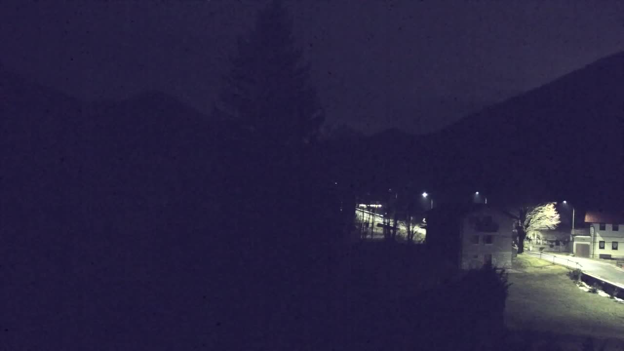 Camera en vivo Lokve – La belleza del bosque de Trnovo