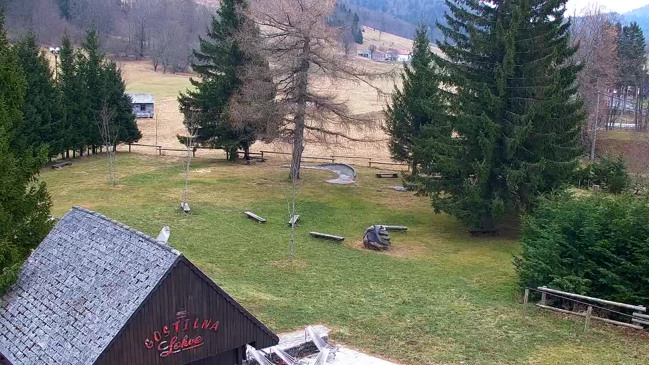 Camera en vivo Lokve – La belleza del bosque de Trnovo